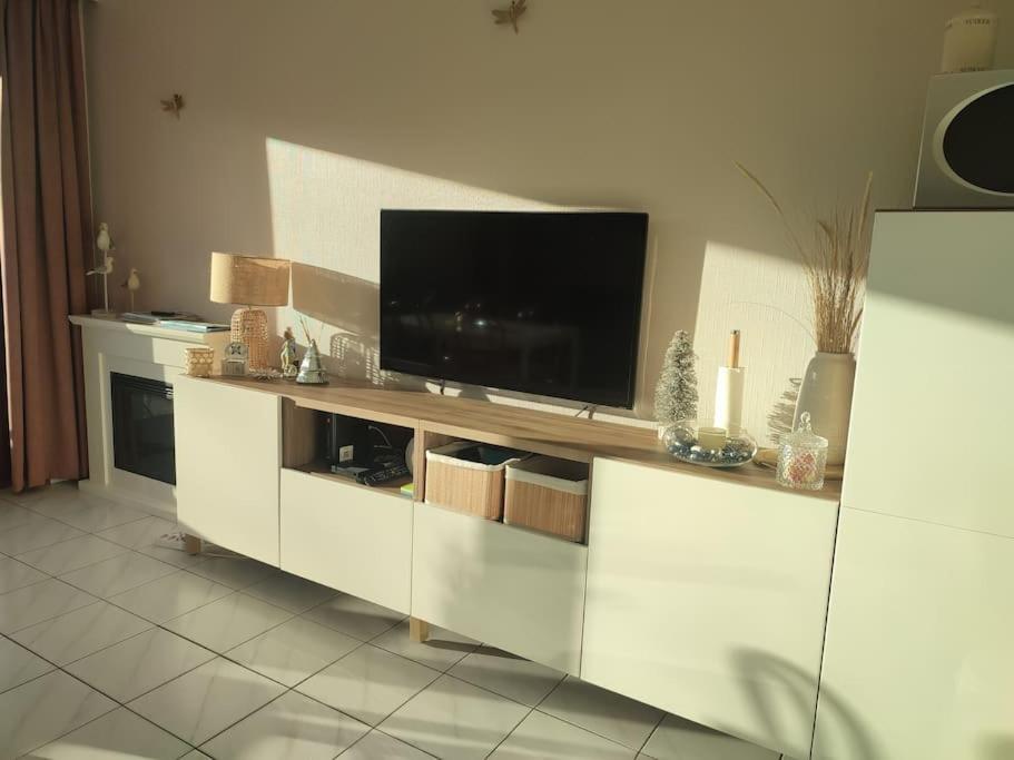 4-Persoons Appartement Met Een Mooi Uitzicht De Panne Esterno foto